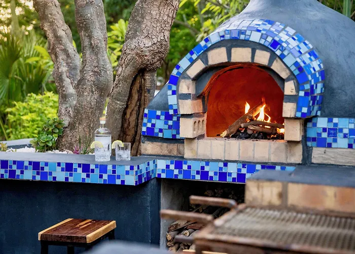 Kamunjila Lodge