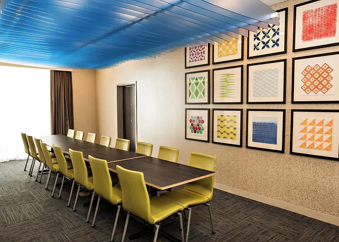 Holiday Inn Express & Suites - Marietta By Ihg