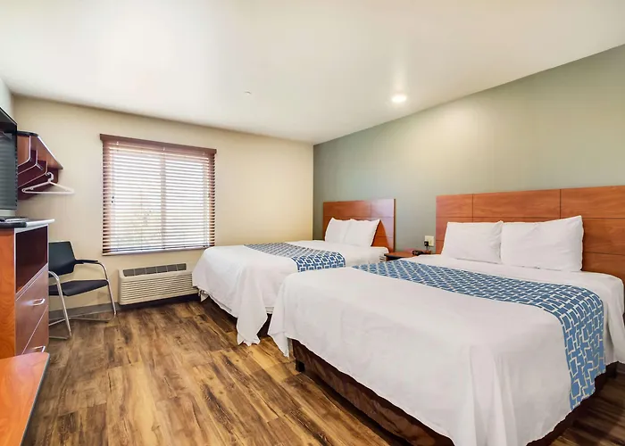 Econo Lodge Burlington I-70