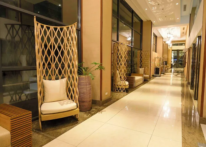 Best Western Plus The Ivywall Hotel - Palawan