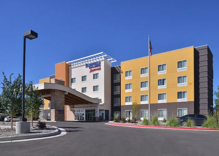 Fairfield Inn & Suites Farmington