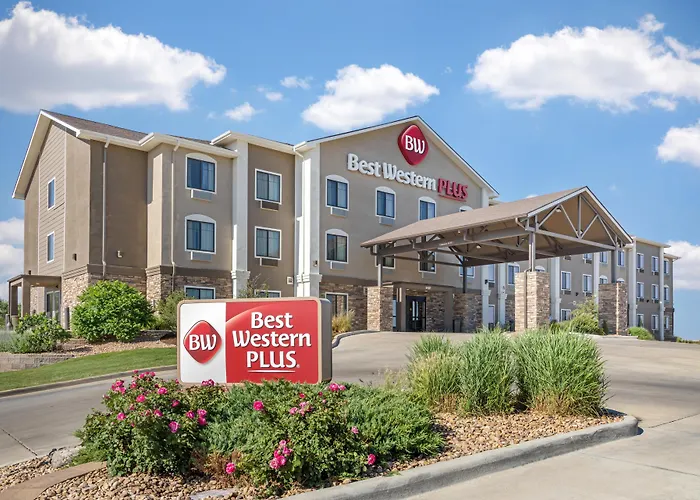 Best Western Plus Overland Inn