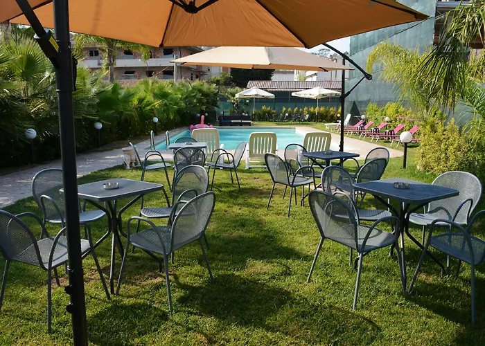 Castelvetere Hotel