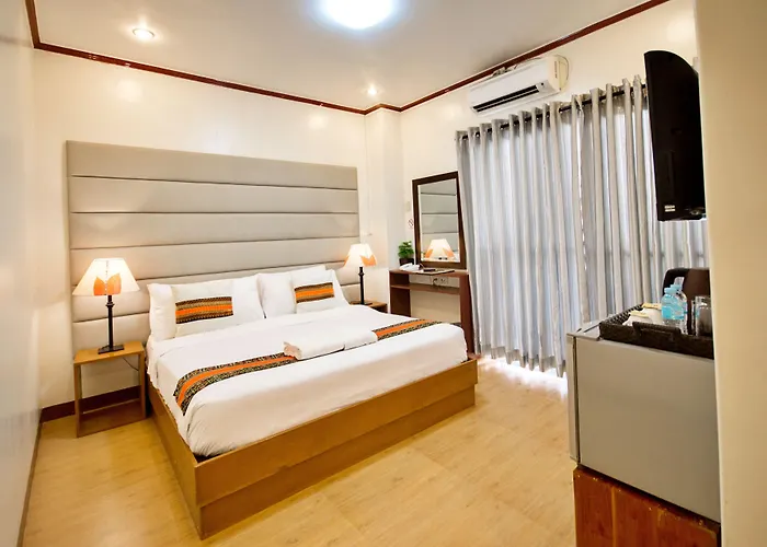 Sur Beach Resort Boracay