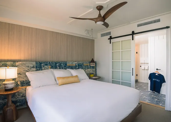 The Surfjack Hotel & Swim Club - No Amenity Fee