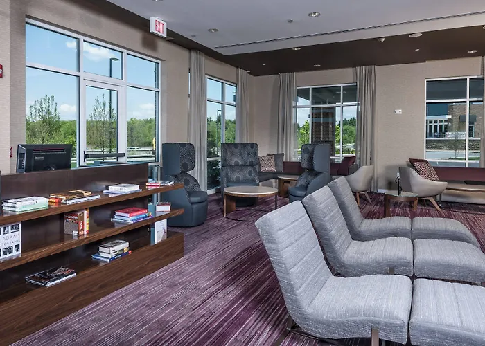 Courtyard By Marriott Boston Littleton