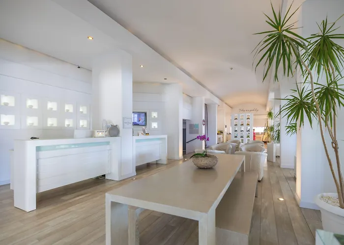 The Beachfront Hotel Adult Only 16 Plus