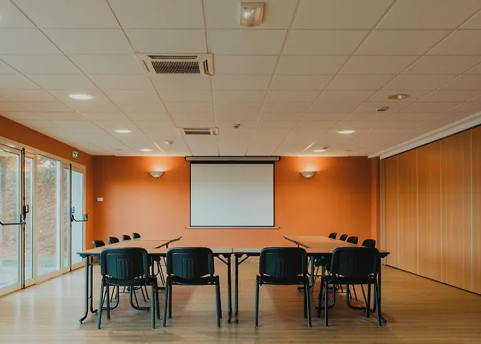 Hôtel Akena City Caudry