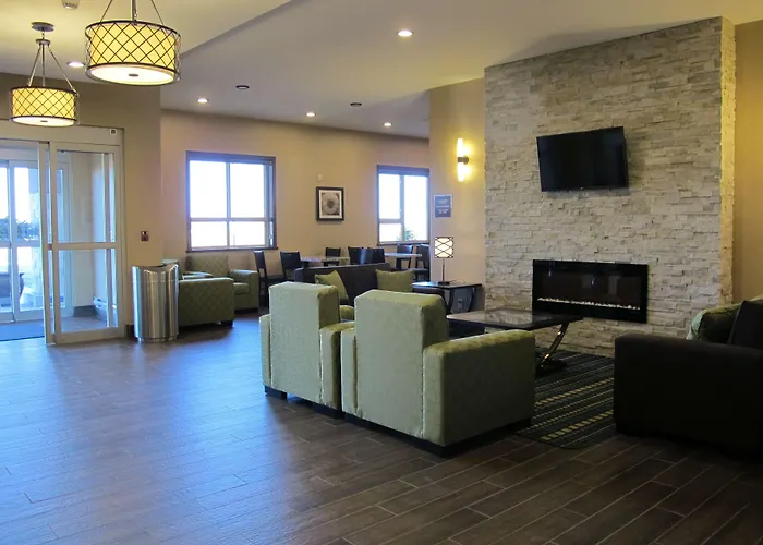 Best Western Plus Moosomin Hotel