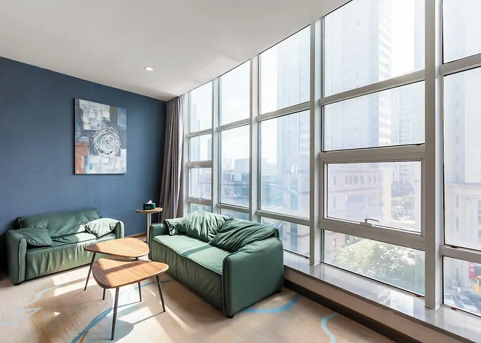 Holiday Inn Express Shenyang North Station By Ihg
