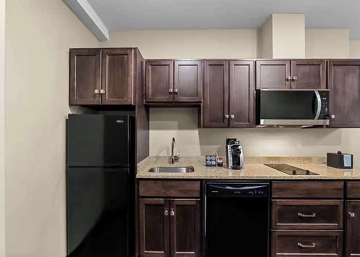 Best Western Plus Lacombe Inn And Suites