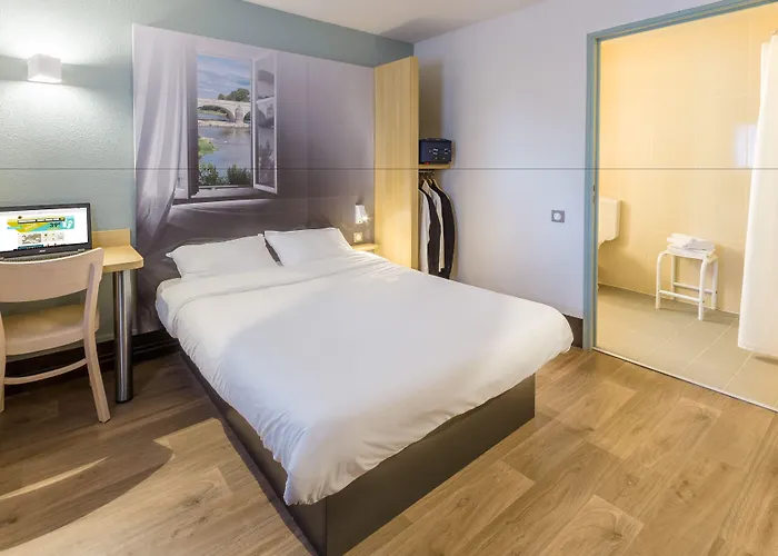 B&B Hotel Creil Chantilly