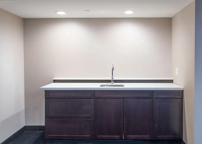 Western Star All Suites Signature Hotel