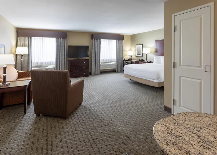 Grandstay Hotel & Suites - Morris