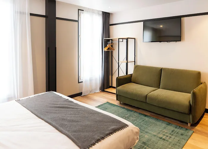Hotel SUB