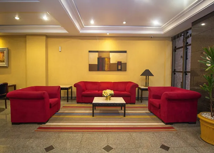 Trevi Hotel E Business