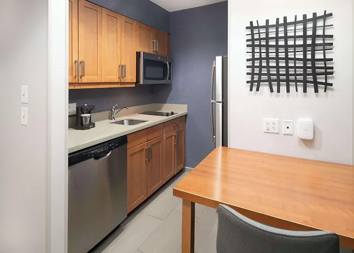 Homewood Suites By Hilton Gateway Hills Nashua