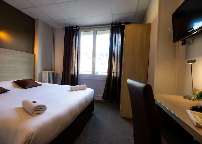 Logis Hotel Du Chateau
