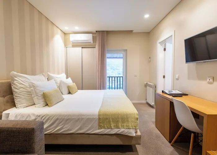 Adelaide Hotel