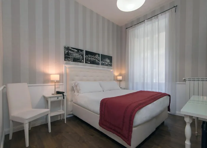 Star Vatican Rooms