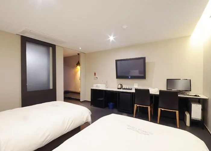 Queens Hotel Seomyeon Busan