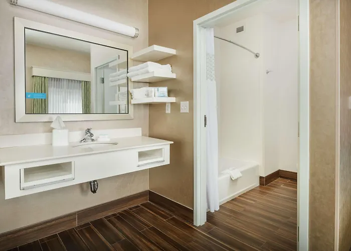 Hampton Inn&Suites Portland/Hillsboro-Evergreen Park