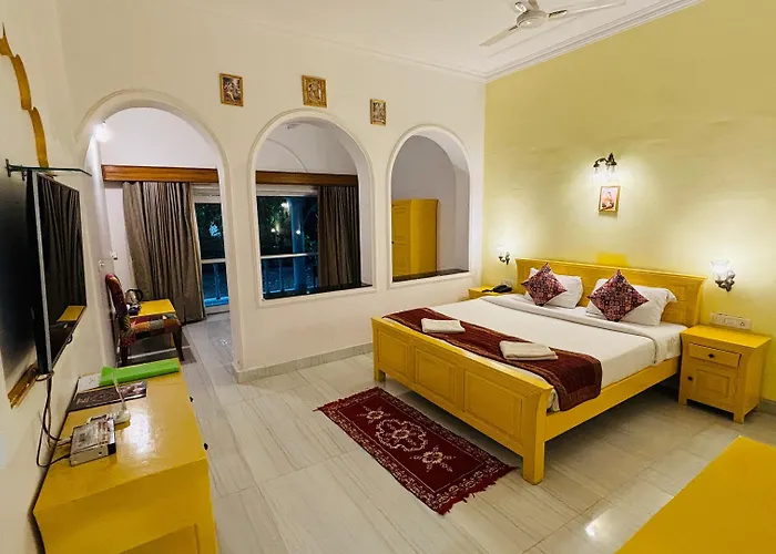 Hotel Isabel Palace