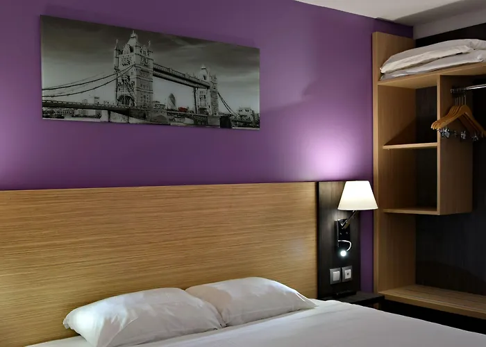 Contact Hotel Bleu France Eragny Cergy