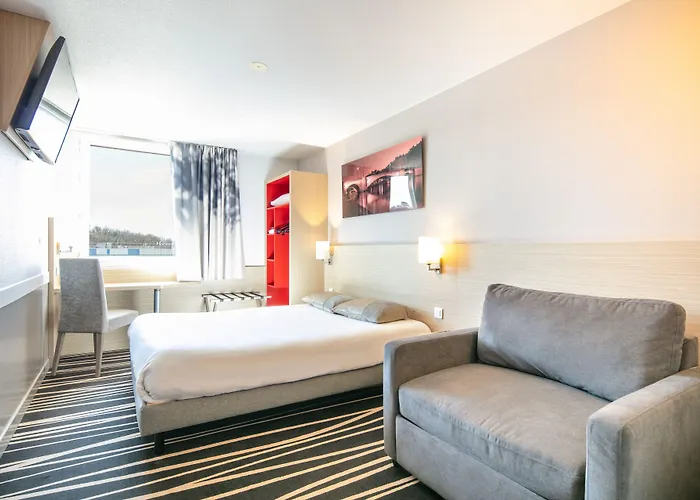 B&B Hotel Lyon Aeroport Saint-Quentin-Fallavier