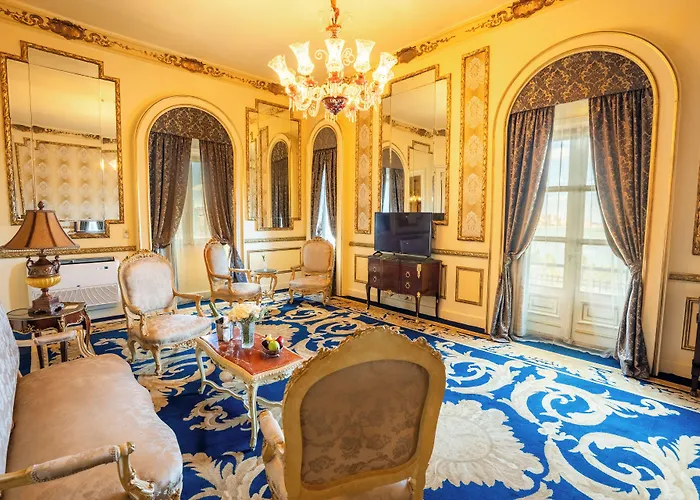 Paradise Inn Le Metropole Hotel