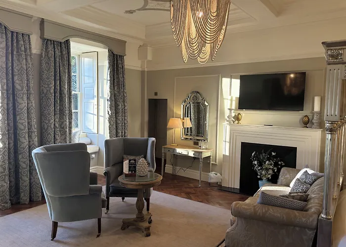 Manor House Hotel