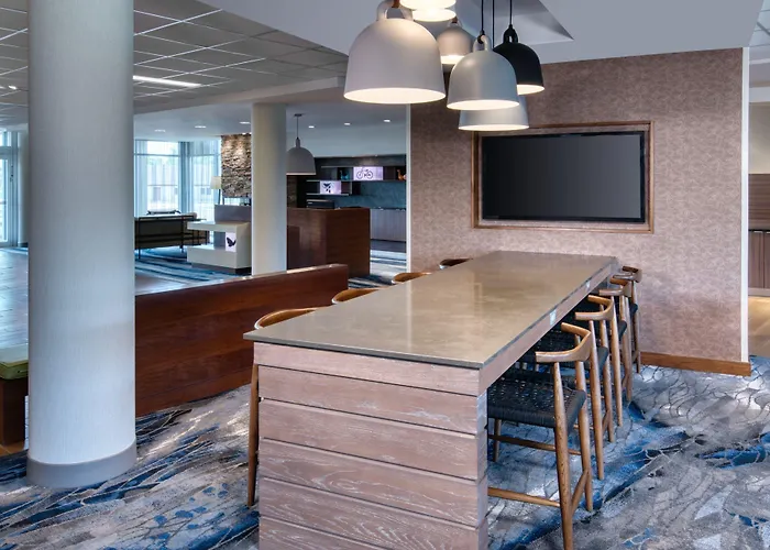 Fairfield Inn & Suites By Marriott Moncton
