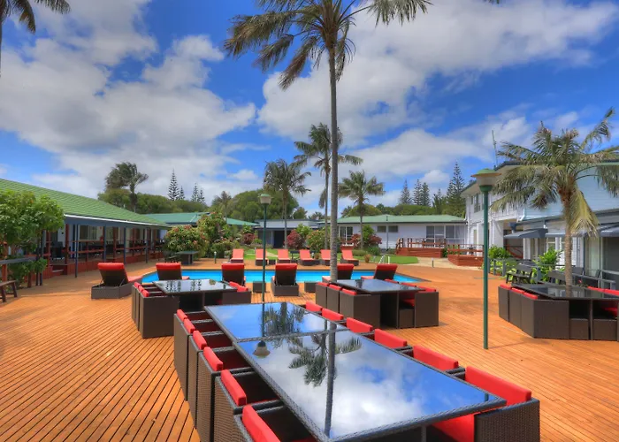 Paradise Hotel & Resort