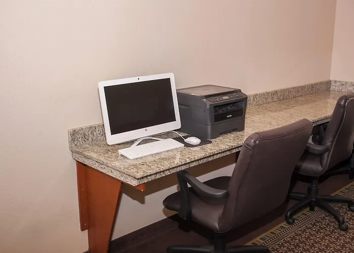 Candlewood Suites - Logan