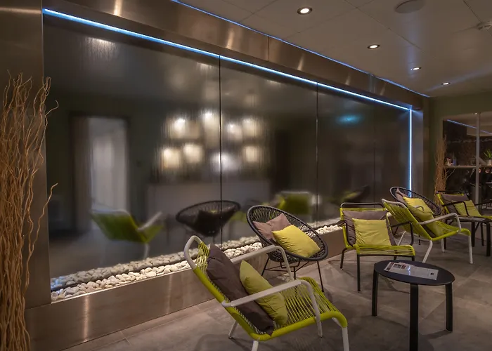 Kyriad Prestige Lyon Est - Saint Priest Eurexpo Hotel&SPA