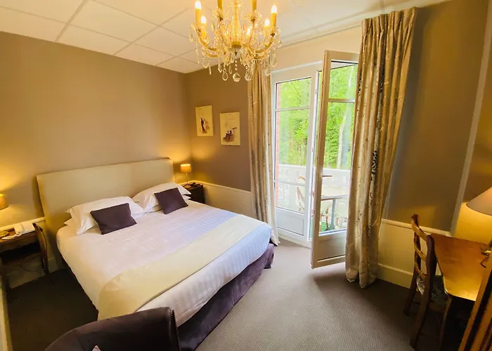 Hôtel Spa Le Roc Au Chien