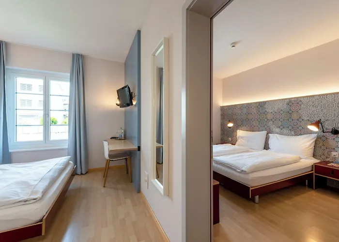 Baeren Self Check-In Hotel