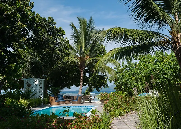 Le Repaire - Boutique Hotel & Restaurant