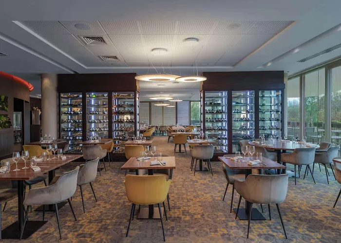 Doubletree By Hilton Lyon Eurexpo & Spa