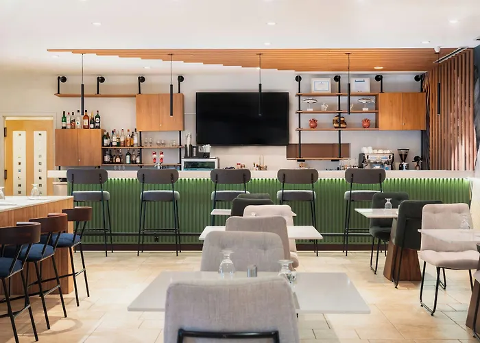 Courtyard By Marriott Bridgetown, Barbados