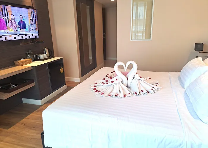 Amora NeoLuxe Suites Hotel