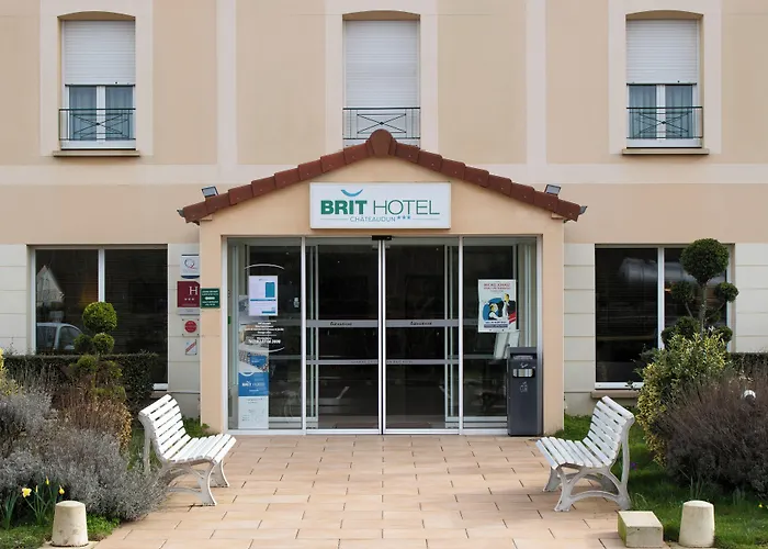 Hôtel Logis Entre Beauce et Perche