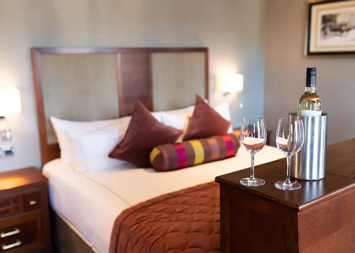 Lawlors Hotel