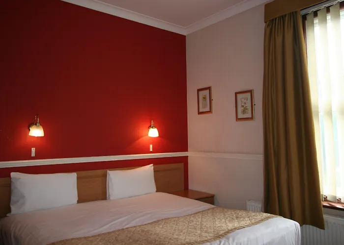 Grange Moor Hotel