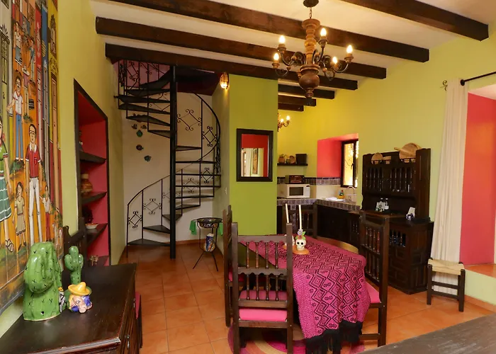 Casa Mia Suites