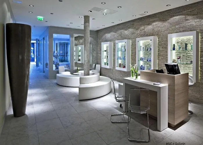 Spa Marin Du Val Andre Thalasso Resort
