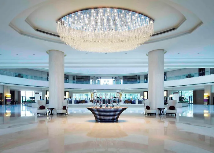 Renaissance Tianjin Lakeview Hotel