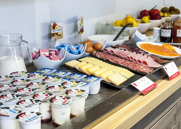 Brit Hotel Toulouse Colomiers – L’Esplanade