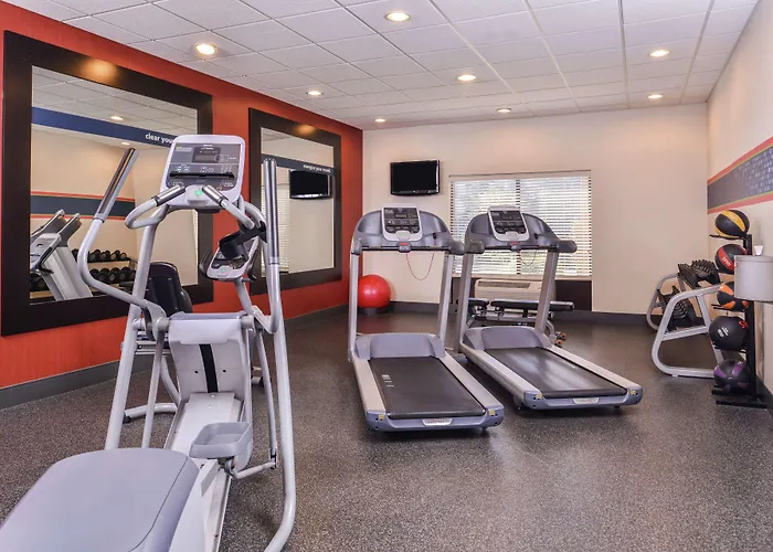 Hampton Inn Jackson-College Avenue