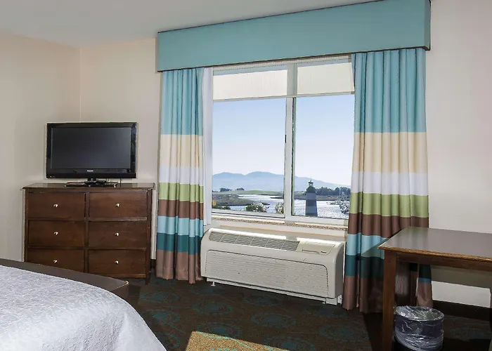 Hampton Inn & Suites Suisun City Waterfront
